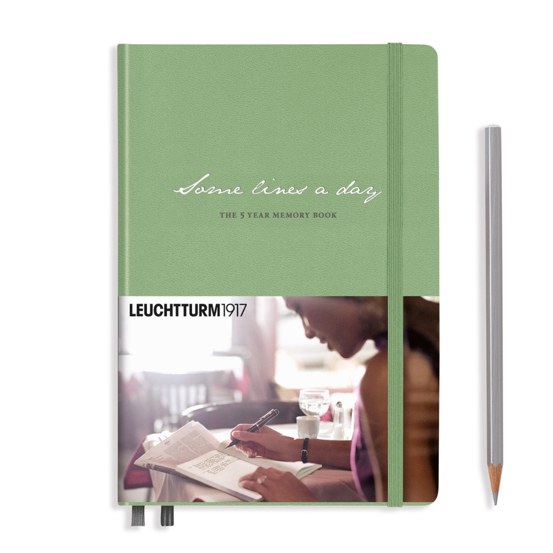 Leuchtturm1917 Some Lines A Day A5 中号笔记本鼠尾草