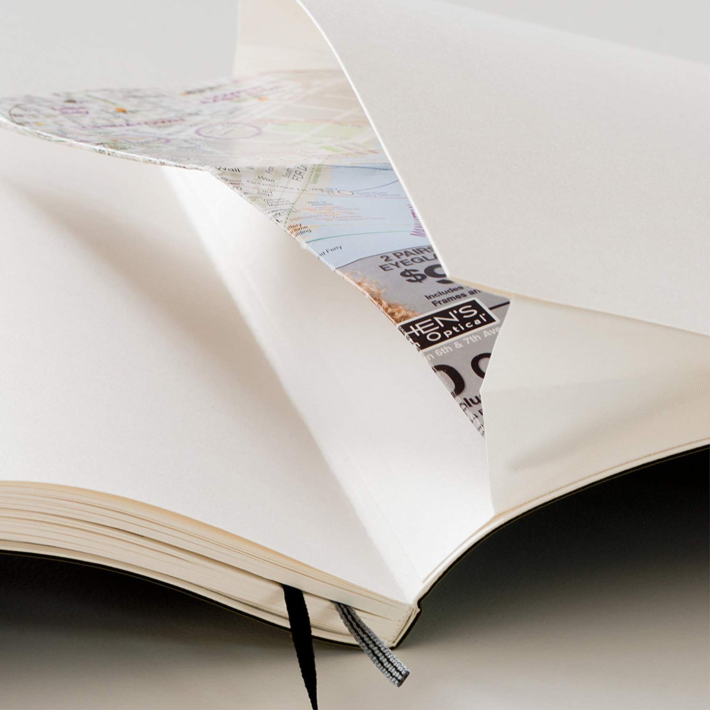 Leuchtturm1917 Kulit lembut B6+ Notebook Hitam - Bertitik