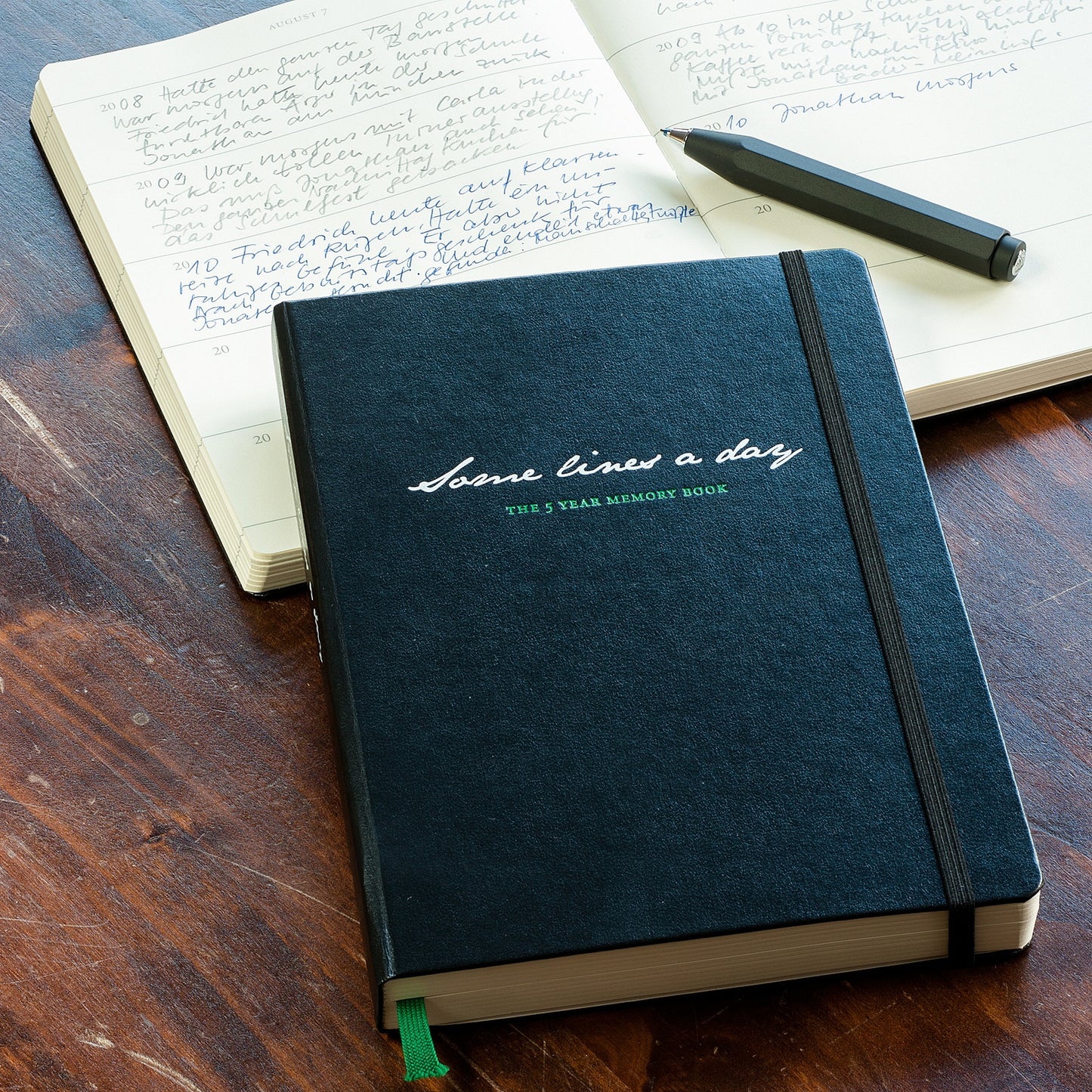 Leuchtturm1917 Some Lines A Day A5 中号笔记本黑色