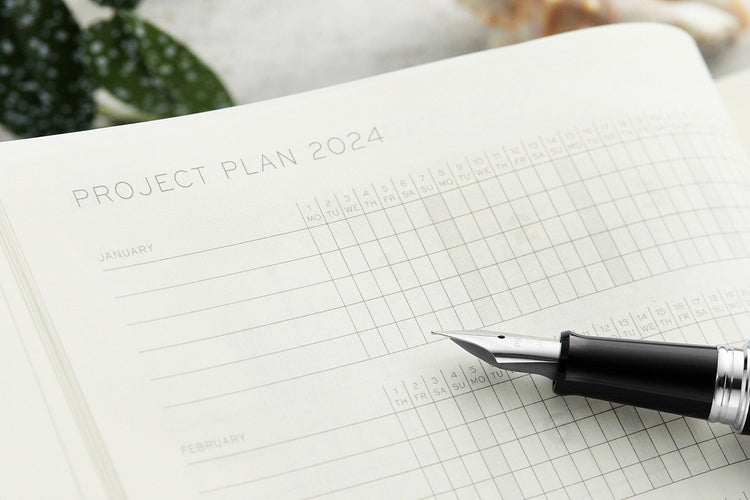 Leuchtturm1917 Weekly Planner & Notebook Medium A5 2024 With Booklet, Rising Sun