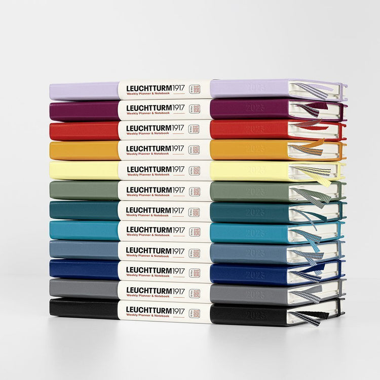 Leuchtturm1917 A5 Medium Weekly Planner & Notebook 2023 Vanila