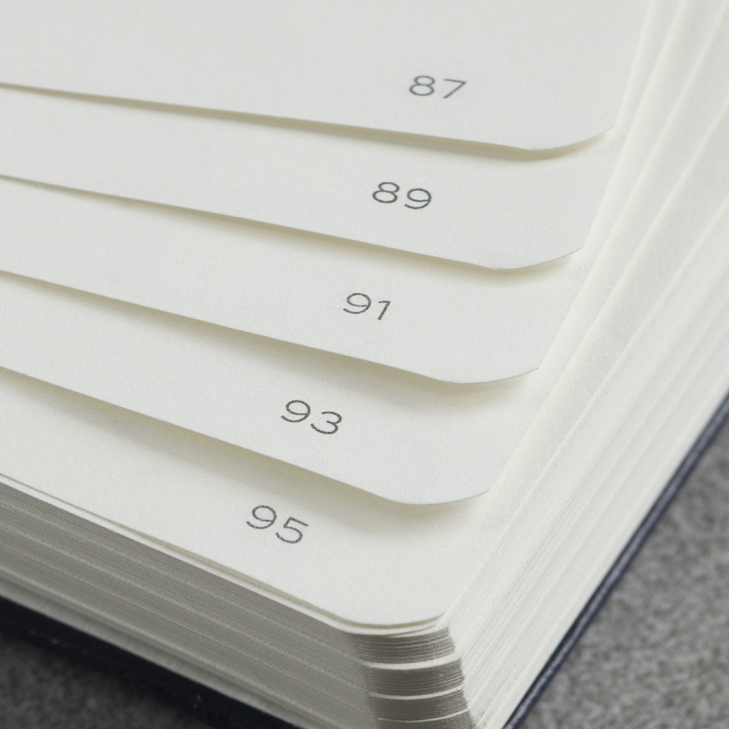 Leuchtturm1917精装A5中型笔记本石蓝-点