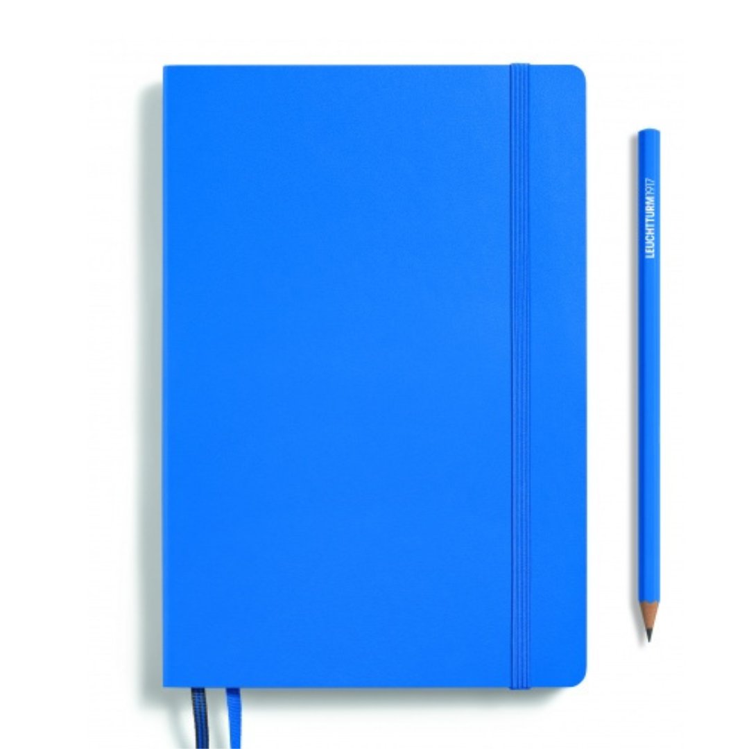 Leuchtturm1917 A5 Medium Hardcover Weekly Planner & Notebook 2025 - Dotted / Sky